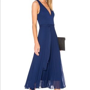 Alice + Olivia Maxi Dress NWT